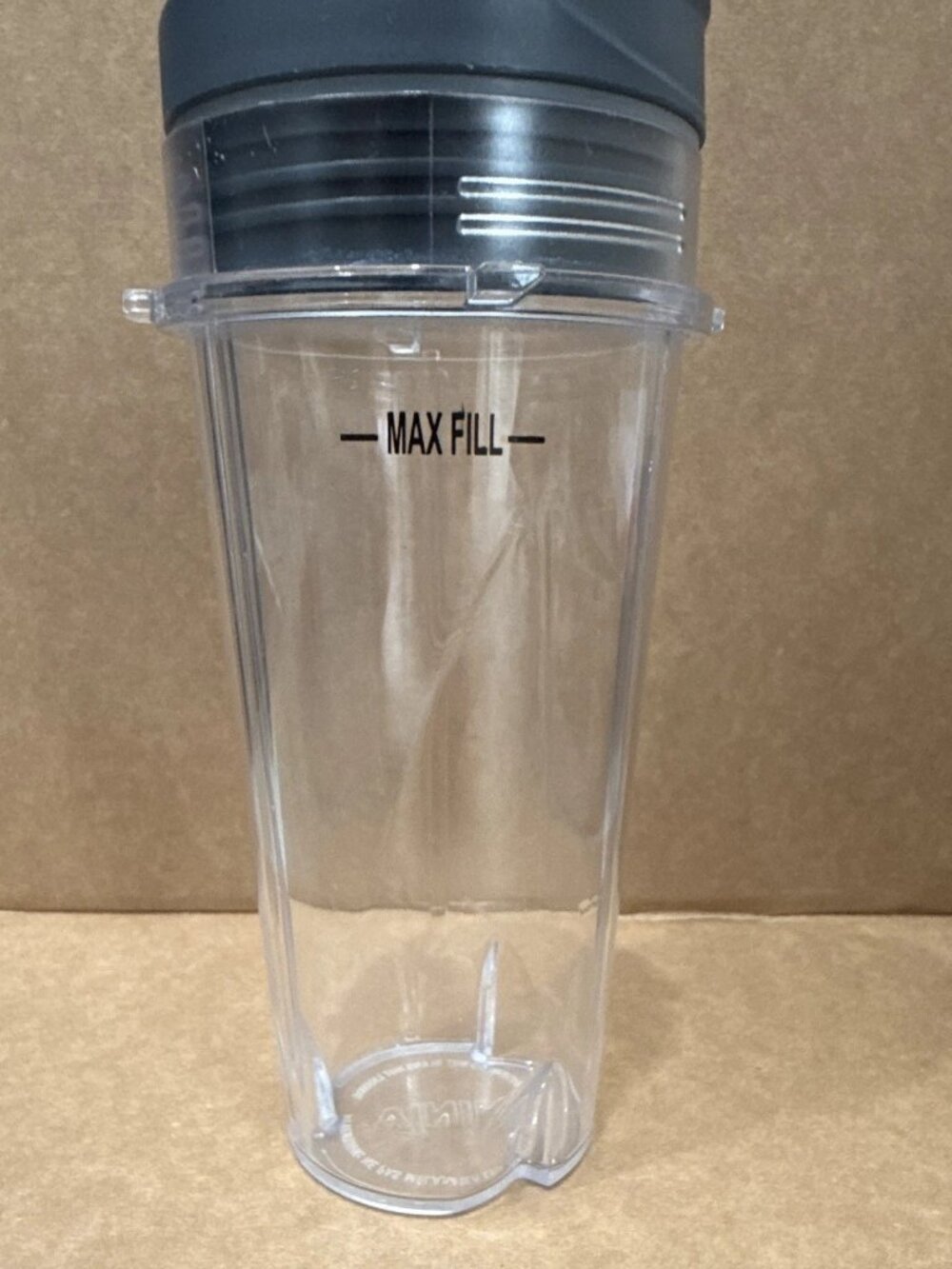 Ninja Blender 16 oz Replacement Single Serve Cup with Lid - Threaded Style